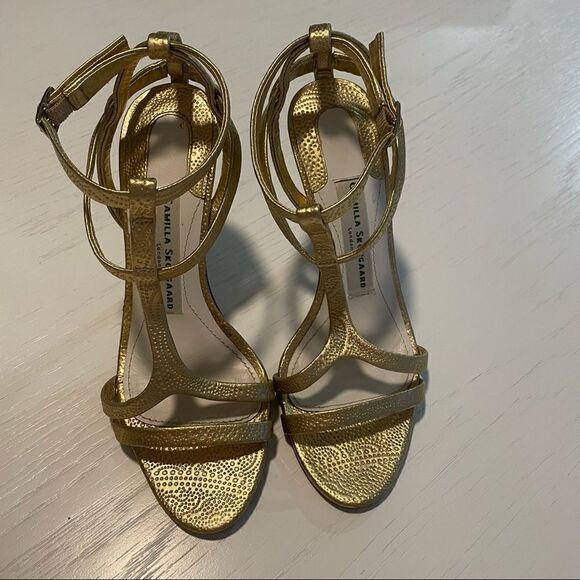 Camilla Skovgaard gold leather T strap stiletto heels 37.5 - Picture 12 of 13